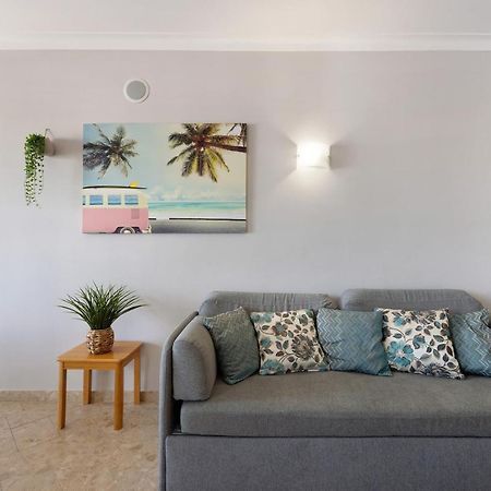 Sunny Escape Apartment Портиман Екстериор снимка