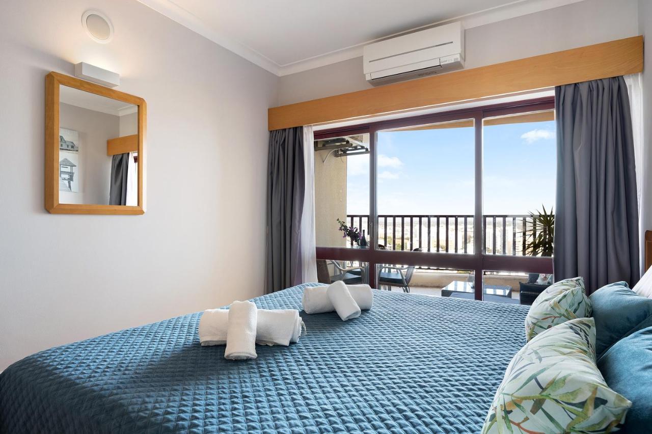 Sunny Escape Apartment Портиман Екстериор снимка