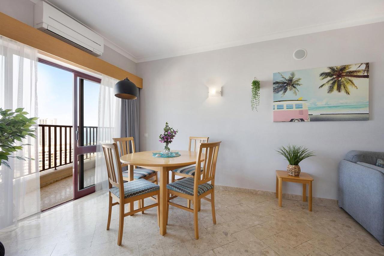 Sunny Escape Apartment Портиман Екстериор снимка